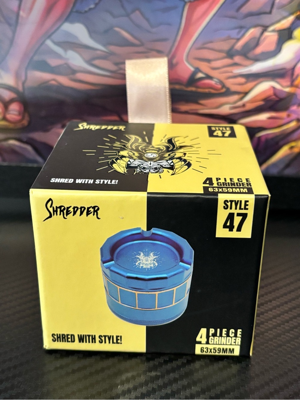 Style 47 Blue 4-Piece Glass Grinder